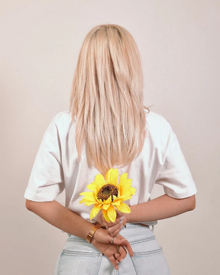 Straight, glassy pale blonde hair